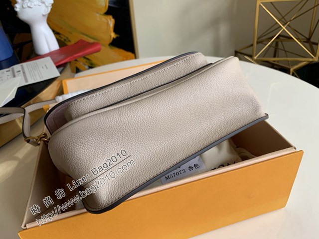 LV專櫃2023新款Monogram Empreinte皮革肩背斜挎女包 M57073 路易威登經典鏈條信使包 dn1163